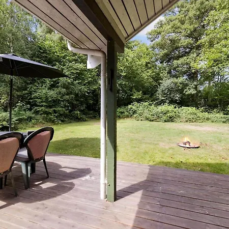 1483-aakirkeby-boesparken-18 *